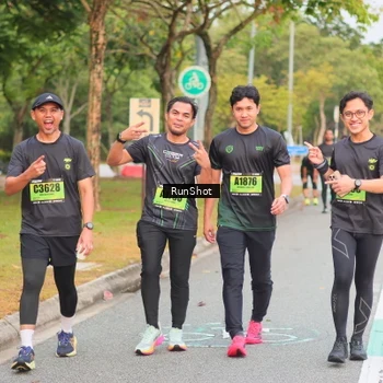Runner Photo 5673610