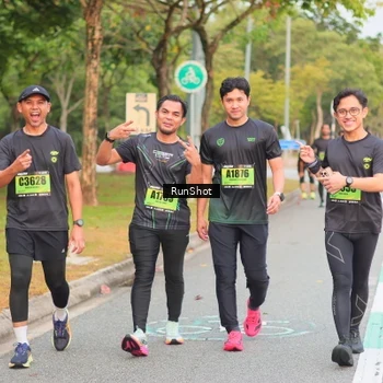Runner Photo 5673613