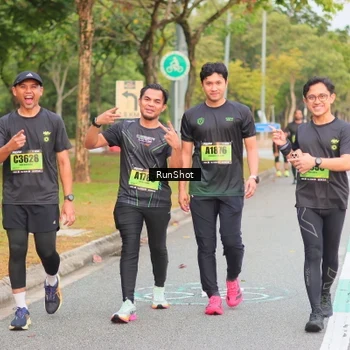Runner Photo 5673620