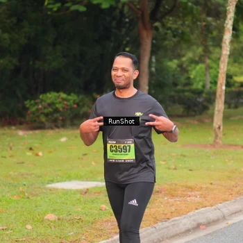 Runner Photo 5673623