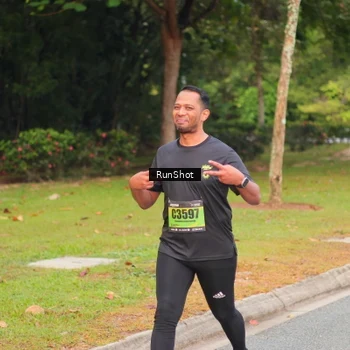 Runner Photo 5673626