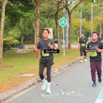 Runner Photo 5673649