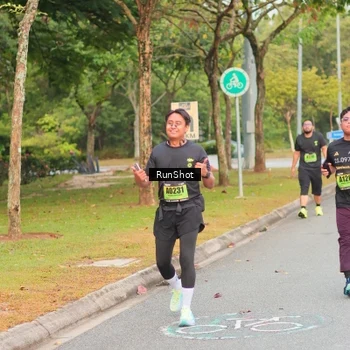 Runner Photo 5673650