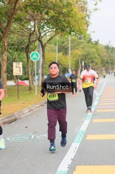 Runner Photo 5673660