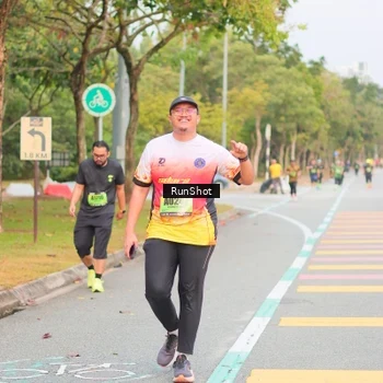Runner Photo 5673687