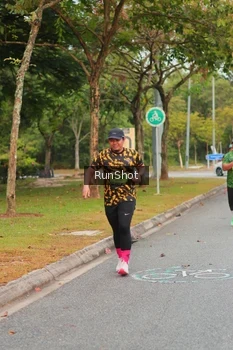 Runner Photo 5673719