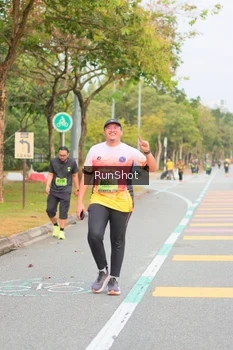 Runner Photo 5673721