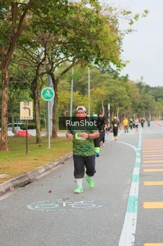 Runner Photo 5673726