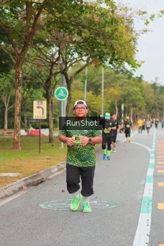 Runner Photo 5673728