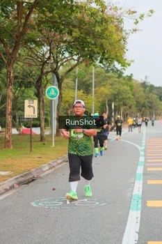 Runner Photo 5673729