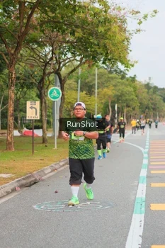 Runner Photo 5673731