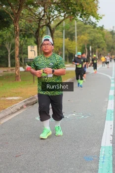Runner Photo 5673736