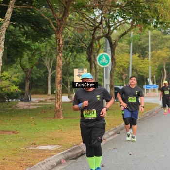 Runner Photo 5673738