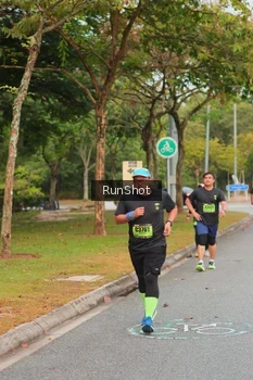 Runner Photo 5673740
