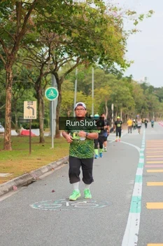 Runner Photo 5673742
