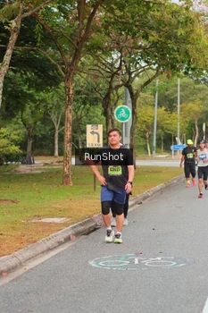 Runner Photo 5673746