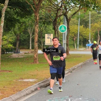Runner Photo 5673749
