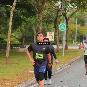 Runner Photo 5673753