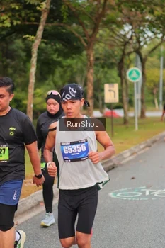 Runner Photo 5673775