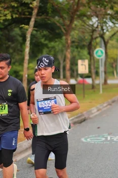 Runner Photo 5673776