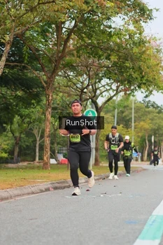Runner Photo 5673798
