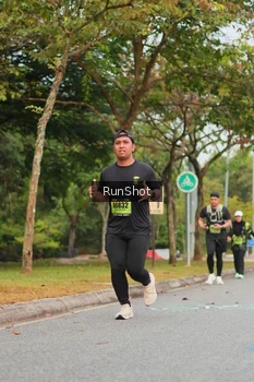 Runner Photo 5673809