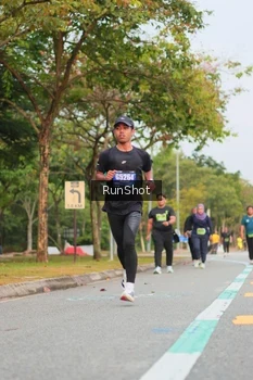 Runner Photo 5673856