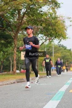 Runner Photo 5673860