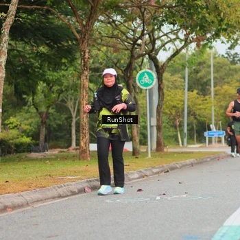 Runner Photo 5673865