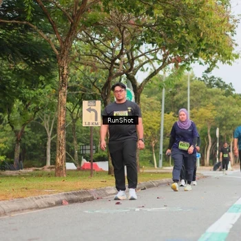 Runner Photo 5673874