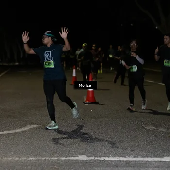 Runner Photo 5673879