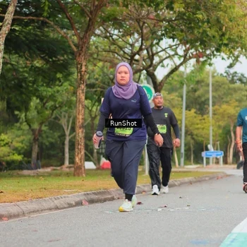 Runner Photo 5673887
