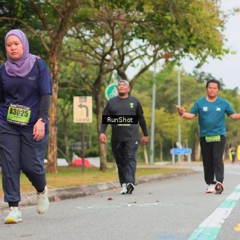 Runner Photo 5673894