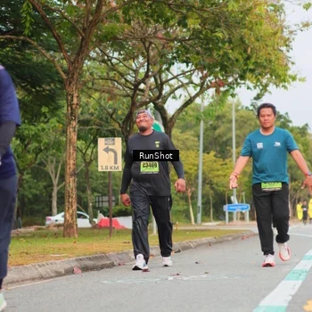 Runner Photo 5673895
