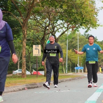 Runner Photo 5673896