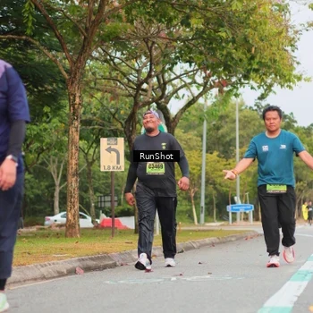 Runner Photo 5673898