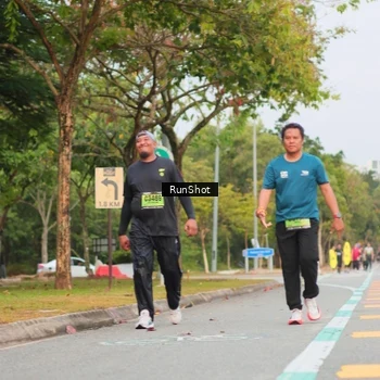 Runner Photo 5673899