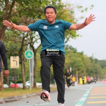 Runner Photo 5673917