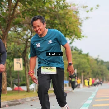 Runner Photo 5673919