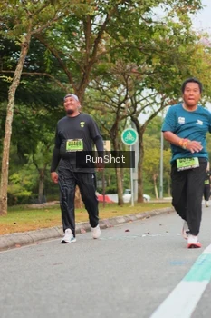 Runner Photo 5673927