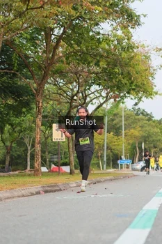 Runner Photo 5673929
