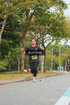 Runner Photo 5673935
