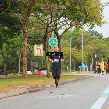 Runner Photo 5673958