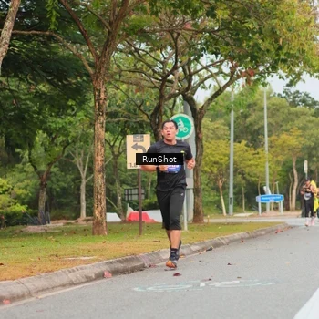 Runner Photo 5673961