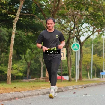 Runner Photo 5673965