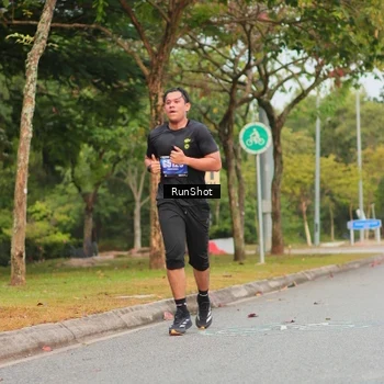 Runner Photo 5673972