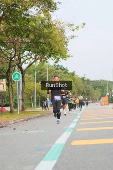 Runner Photo 5673974