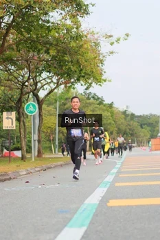 Runner Photo 5673982