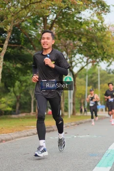 Runner Photo 5673989