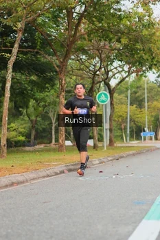 Runner Photo 5673993